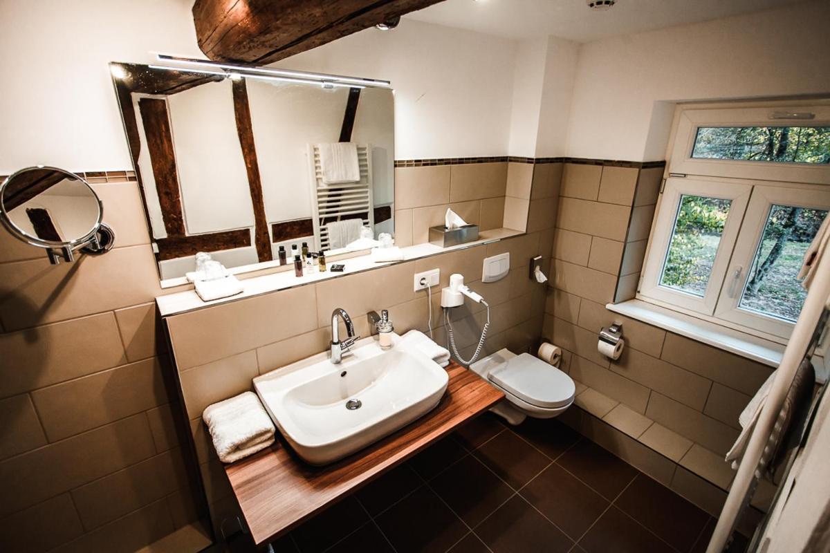 Landhotel Kahltalmuehle Alzenau in Unterfranken Rum bild